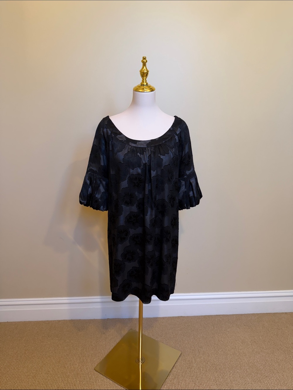 Ali Ro Black Silk Floral Dress Size 6 Balloon Sleeve Shift Dress